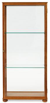 692. A Josef Frank cherry wood and glass cabinet, Firma Svenskt Tenn, model 649.