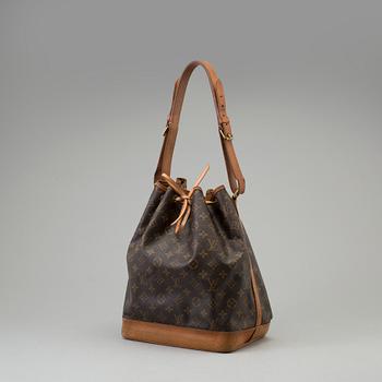 LOUIS VUITTON, a 'Noé' monogram canvas handbag.