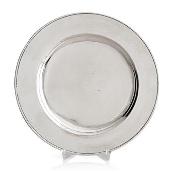 319. A Russian silver dish, unidentified master, assay master Andrei Sajzew, Moscow 1740s.