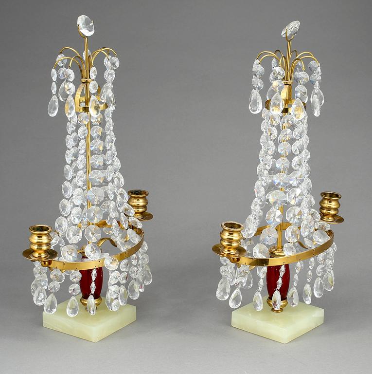 BORDSLYSTRAR, ett par, gustaviansk stil. 1900-tal.