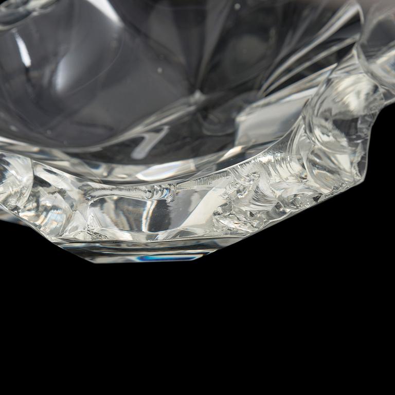 Tapio Wirkkala, a 'Chunk of ice' bowl, signed Tapio irkkala -56.