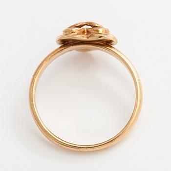 Kalevala Koru, sormus, ”Talon sydän”, 14K kultaa, 2006.