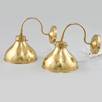 VÄGGLAMPOR, ett par, Danmark, 1900-talets andra hälft.