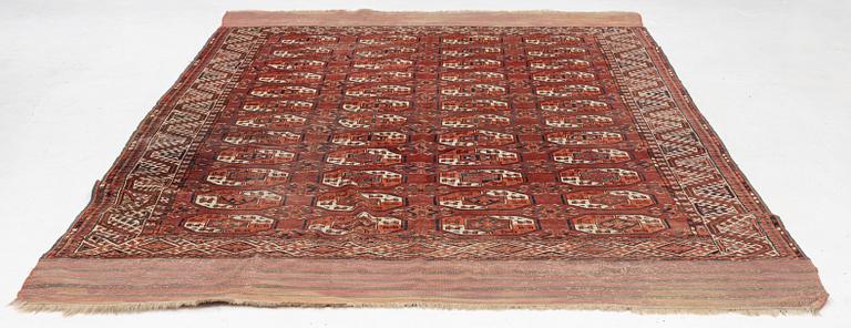 Matta, antik Kizil Ayak Turkmen, från omkring 1850-1880. ca 353 x 214 cm.