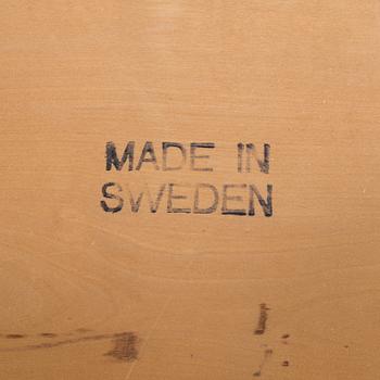 A mid 1900s cabinet by Oscar Edv Ekelunds Snickerifabriks AB, Virserum.