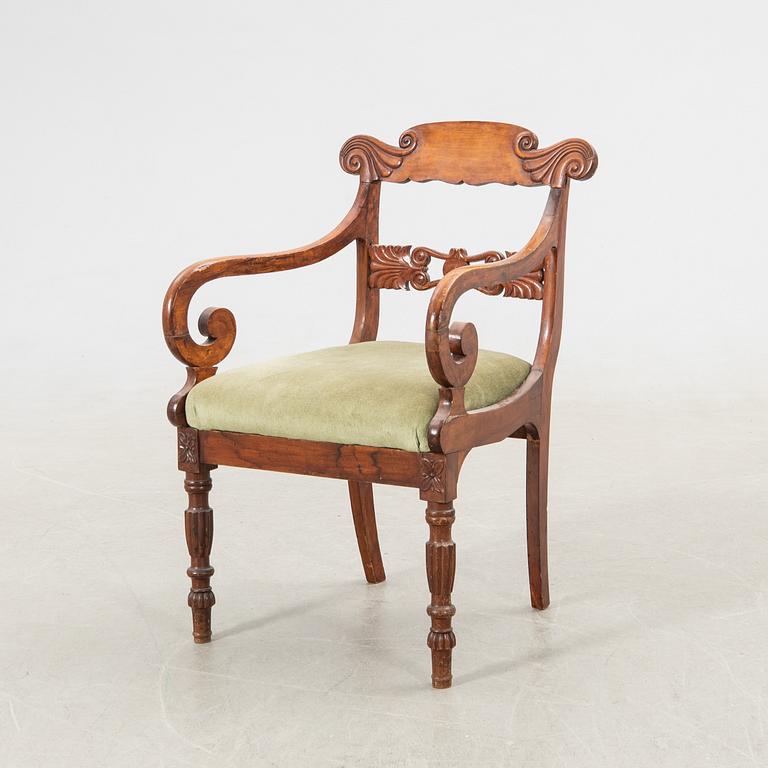 Karmstol senempire 1800-talets mitt.