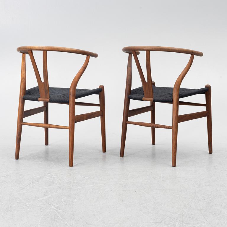 Hans J. Wegner, eight model CH 24 armchairs Carl Hansen & son.