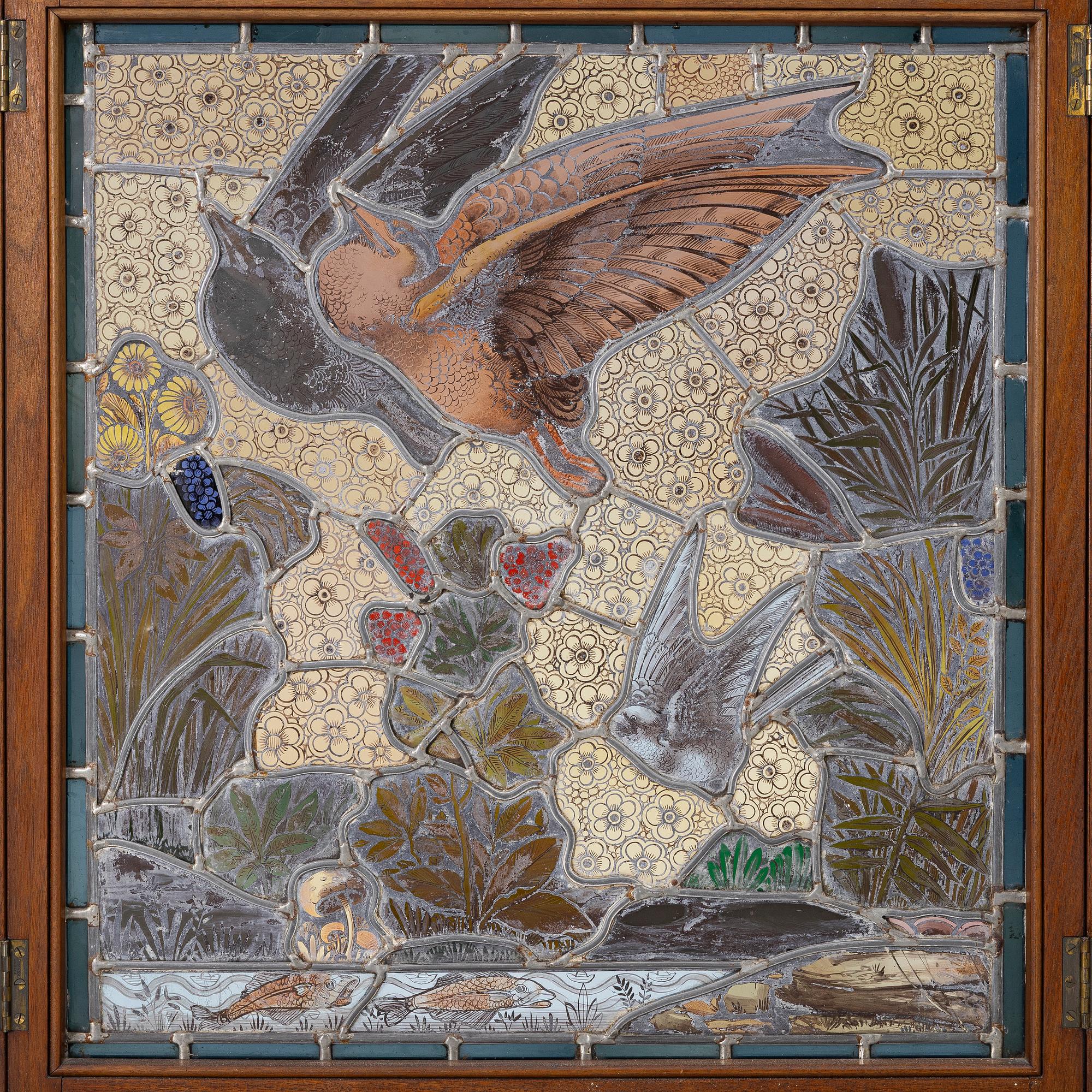 A fire screen, Maple & Co, England, circa 1900.