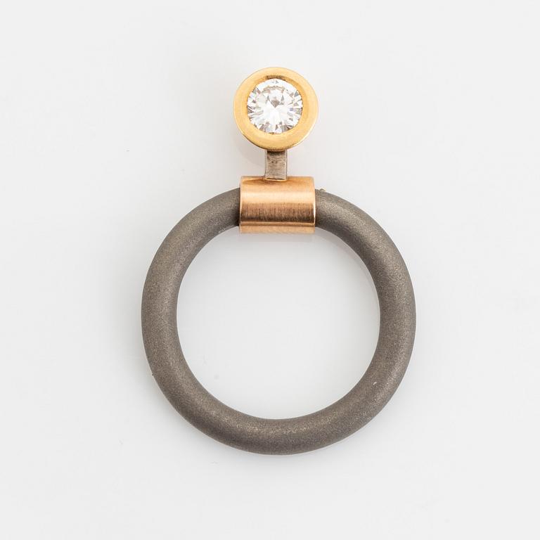 Ring, Glenn Roll, ring med briljantslipad diamant.