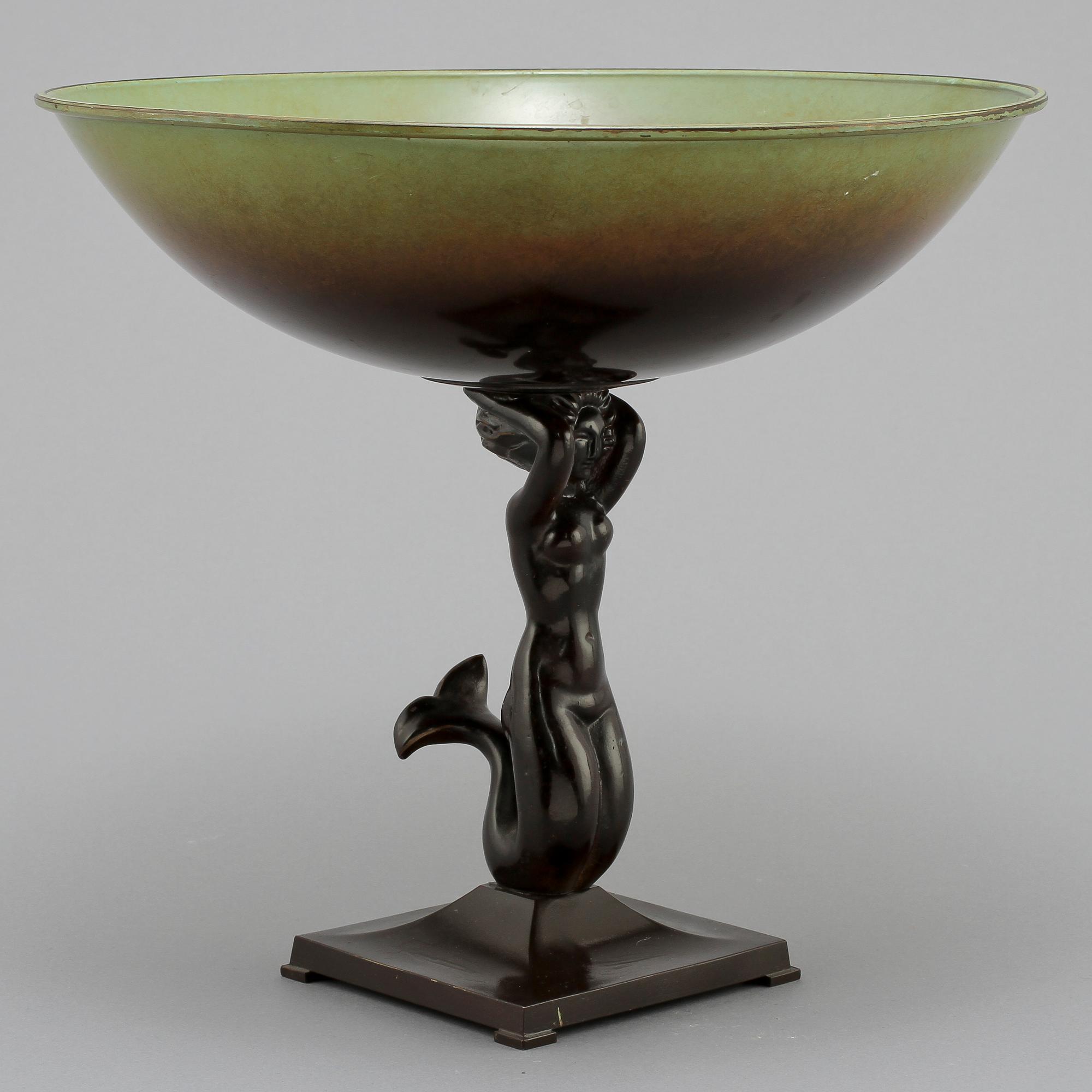SKÅL PÅ FOT, patinerad brons, Ystad Brons, 1900-tal.