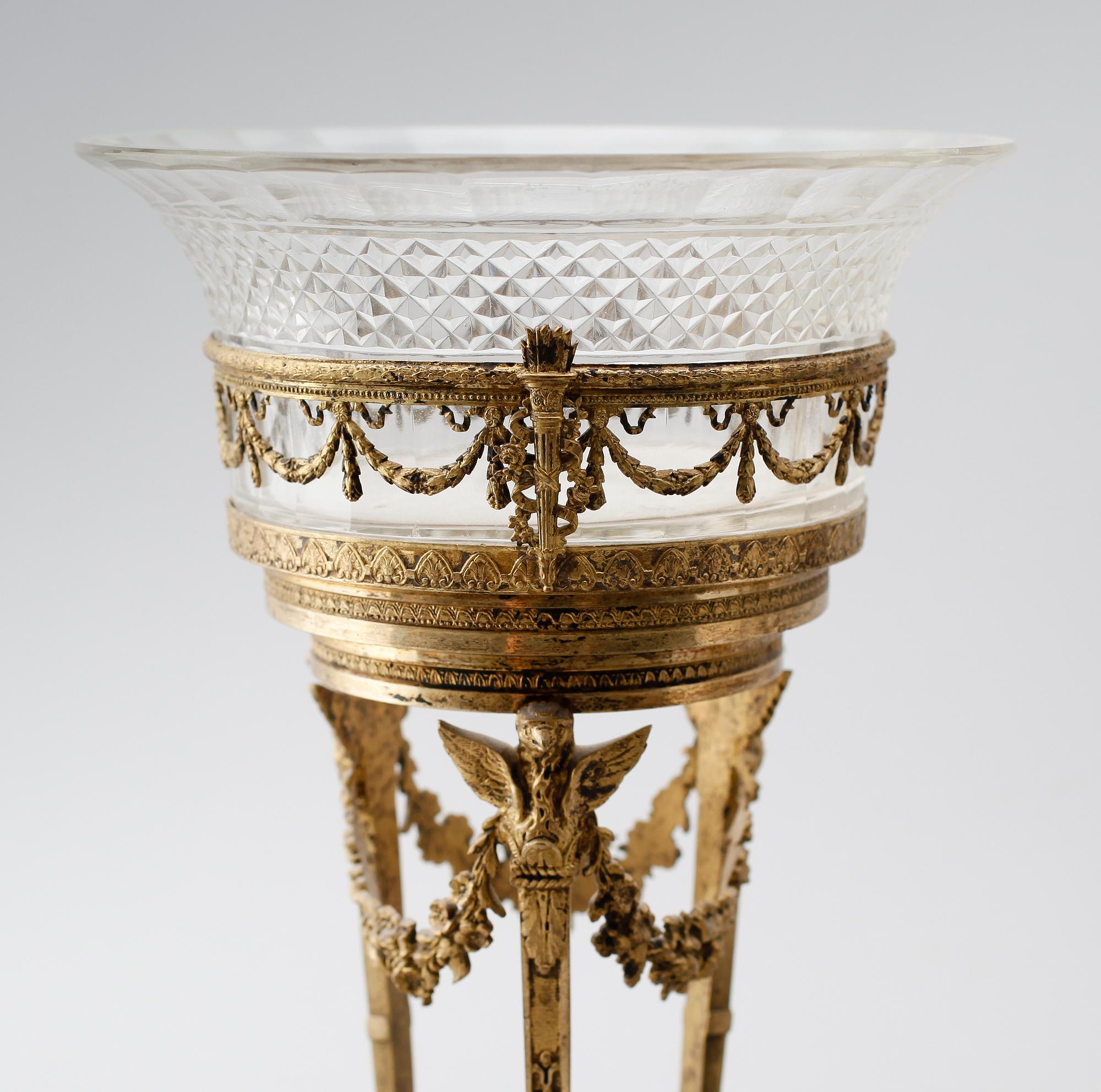 SKÅLAR, 4 st, förgylld metall och glas, Louis Seizestil, omkring år 1900.