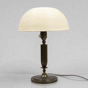 Arvid Böhlmarks Lampfabrik, table lamp, 1920-30s.