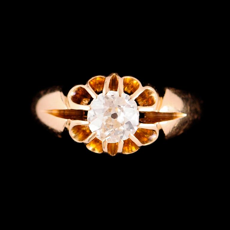 RING, 18 k guld, med briljant ca 0.65 ct. Vikt med sten ca 6 g.