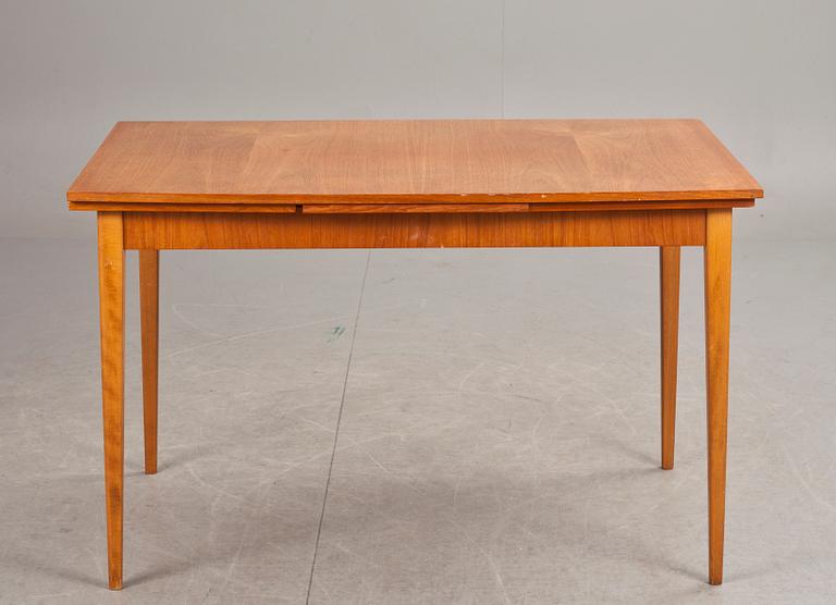 STOLAR, 5 st, Edsbyverken och BORD, 1900-talets andra hälft.