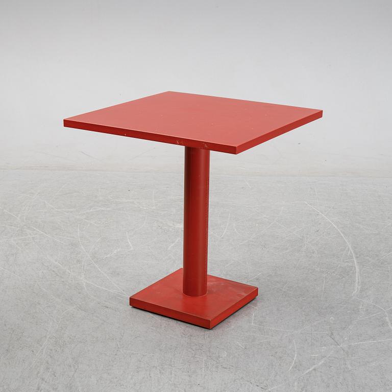 Boris Berlin/Poul Christiansen, a 'Non' table with two chairs by Komplot design for Källmo.