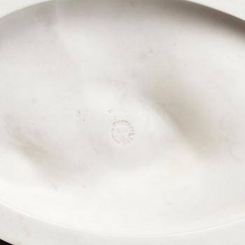 FIGURGRUPPER, två st, parian, Gustafsberg och Rörstrand, tidigt 1900-tal.