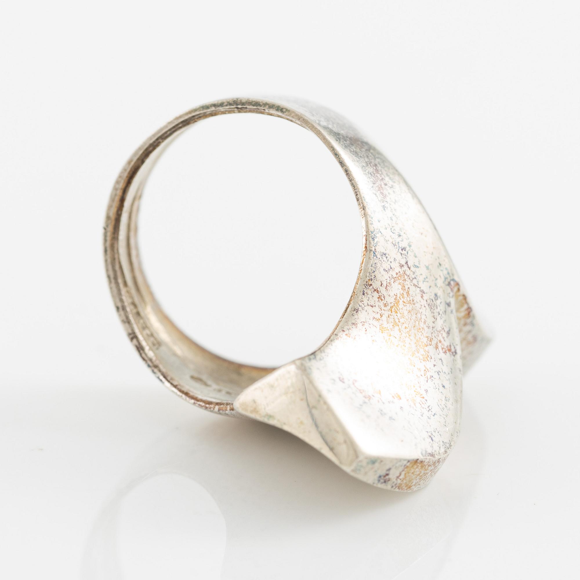 Jan-Christer Lundqvist, ring, silver, Skövde 1997.