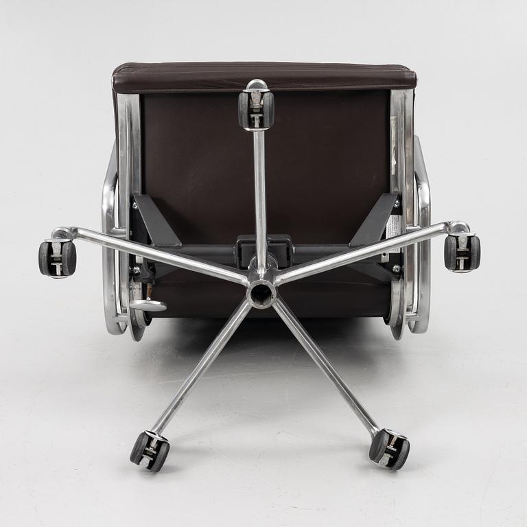 Charles & Ray Eames, kontorsstol, "Soft Pad Chair EA 219, high backrest", Herman Miller, 2000-tal.