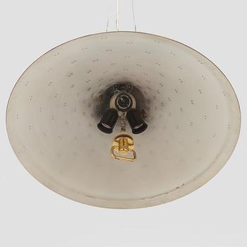 Paavo Tynell, taklampa, modell A 1984 / 10201, för Taito 1900-talets mitt.