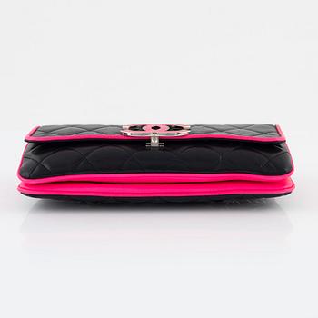 Chanel, väska, "Small Cruise Classic Flap Shoulder Bag", 2008.