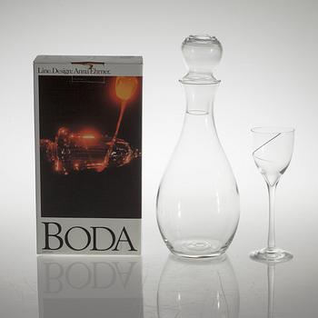 ANNA EHRNER, 48 delar, glas, "Line", Kosta Boda, 1900-talets slut.
