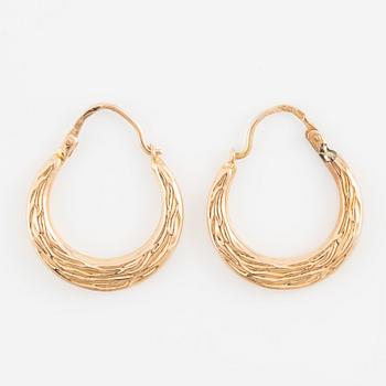Earrings, a pair, hoops, 18K gold.