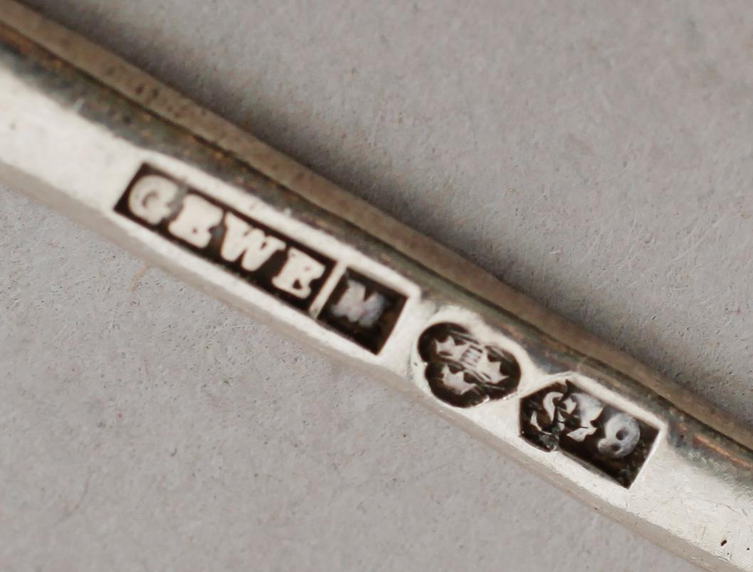 SILVERFÖREMÅL, 14 delar, 1900-tal. Vikt ca 242 gram.