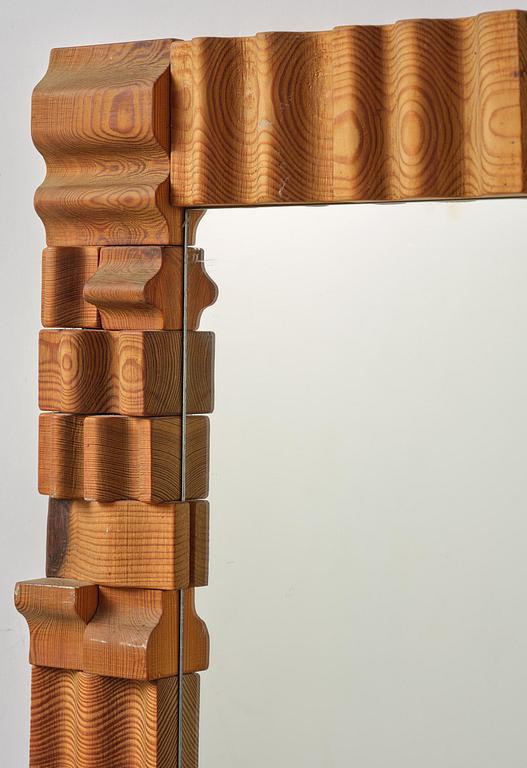 Gunnar Kanevad, a mirror, executed in his own studio, Linköping, 1980.