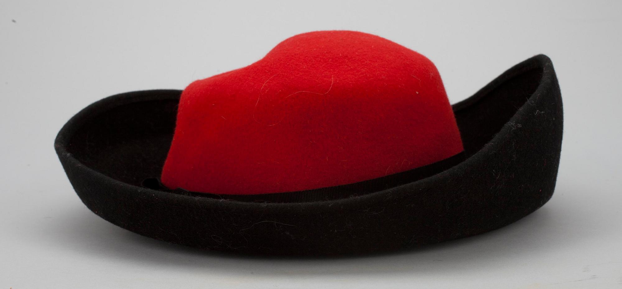HATTU, Ferretti Studio.