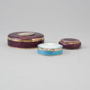 DOSOR, 3 st, emalj och silver .935, tyska, omkring 1900, 1 med svenska importstplr.