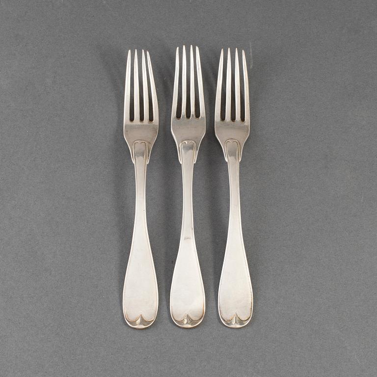 Three Swedish early 19th century silver forks, mark of Jacob Lampa, Stockholm 1822.