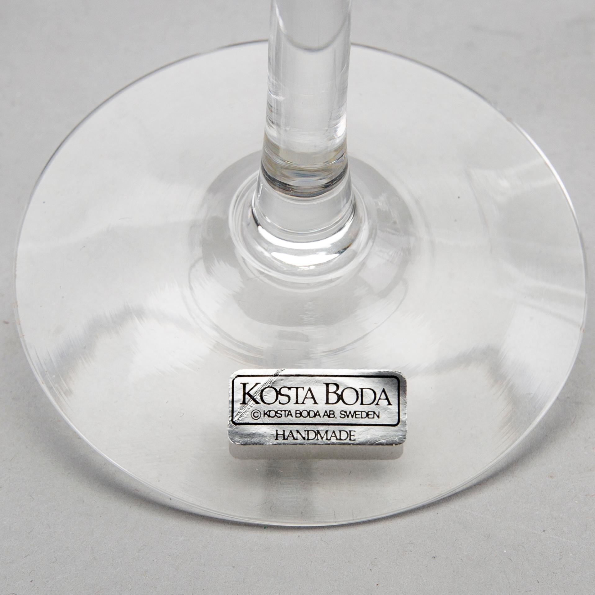 A 28 pcs 'Chateau' glasservice by Bertil Vallien Kosta Boda.