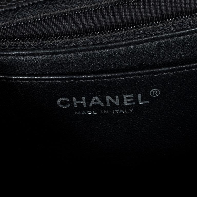 Chanel, väska, "Maxi Classic Flap Bag", 2009-2010.