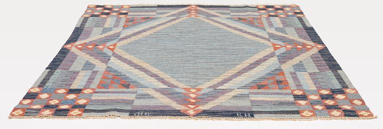 Anne Marie Elvis, matta, rölakan och gobelängteknik, ca 248,5 x 195 cm, signerad AME KH.