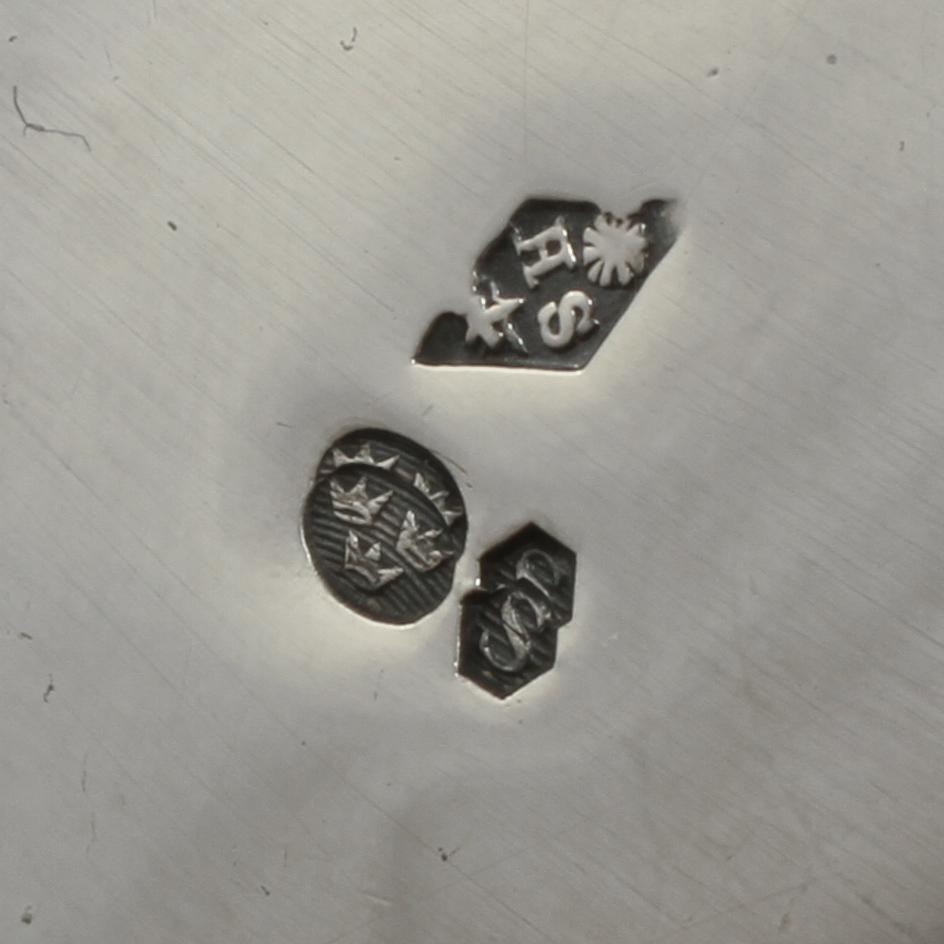 SERVIS, 4 delar, silver, svenska importstämplar, 1900-talets andra hälft. Total vikt ca 780 g.