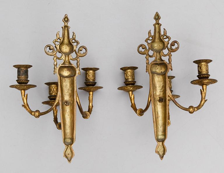VÄGGLAMPETTER, 1 par, gustaviansk stil, 1800-talets mitt.