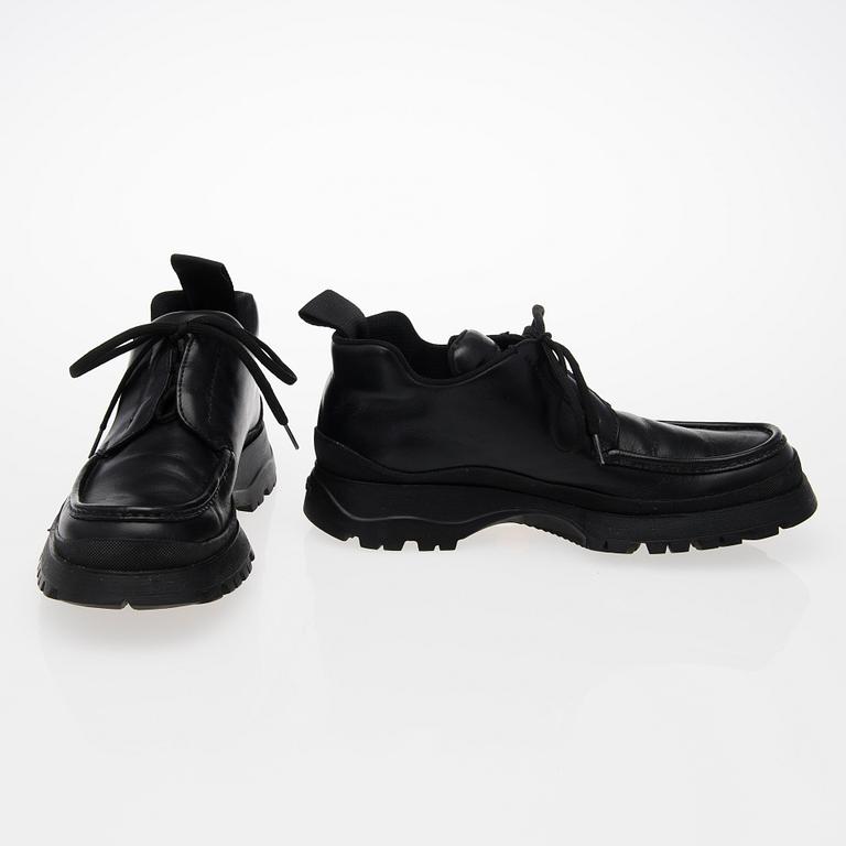 PRADA, SKOR, storlek 9.