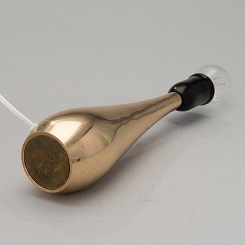 MAURI ALMARI, BORDSLAMPA. K11-22 Idman, 1900-talets mitt.