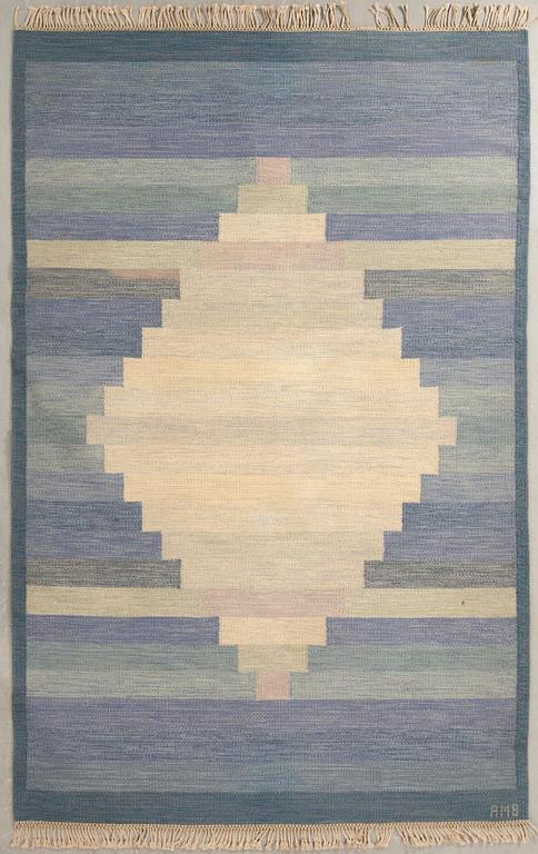 Anne-Marie Boberg, Rug flat weave signed approx. 309x197 cm.