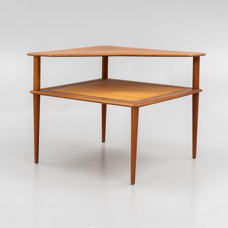 Peter Hvidt & Orla Mølgaard Nielsen, a "Minerva" table, France & Son, Denmark, 1960's.