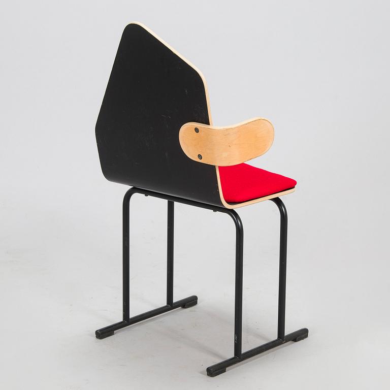 Yrjö Kukkapuro, tuoli, "Vino", Avarte 1980-luku, signeerattu Yrjö Kukkapuro -83.