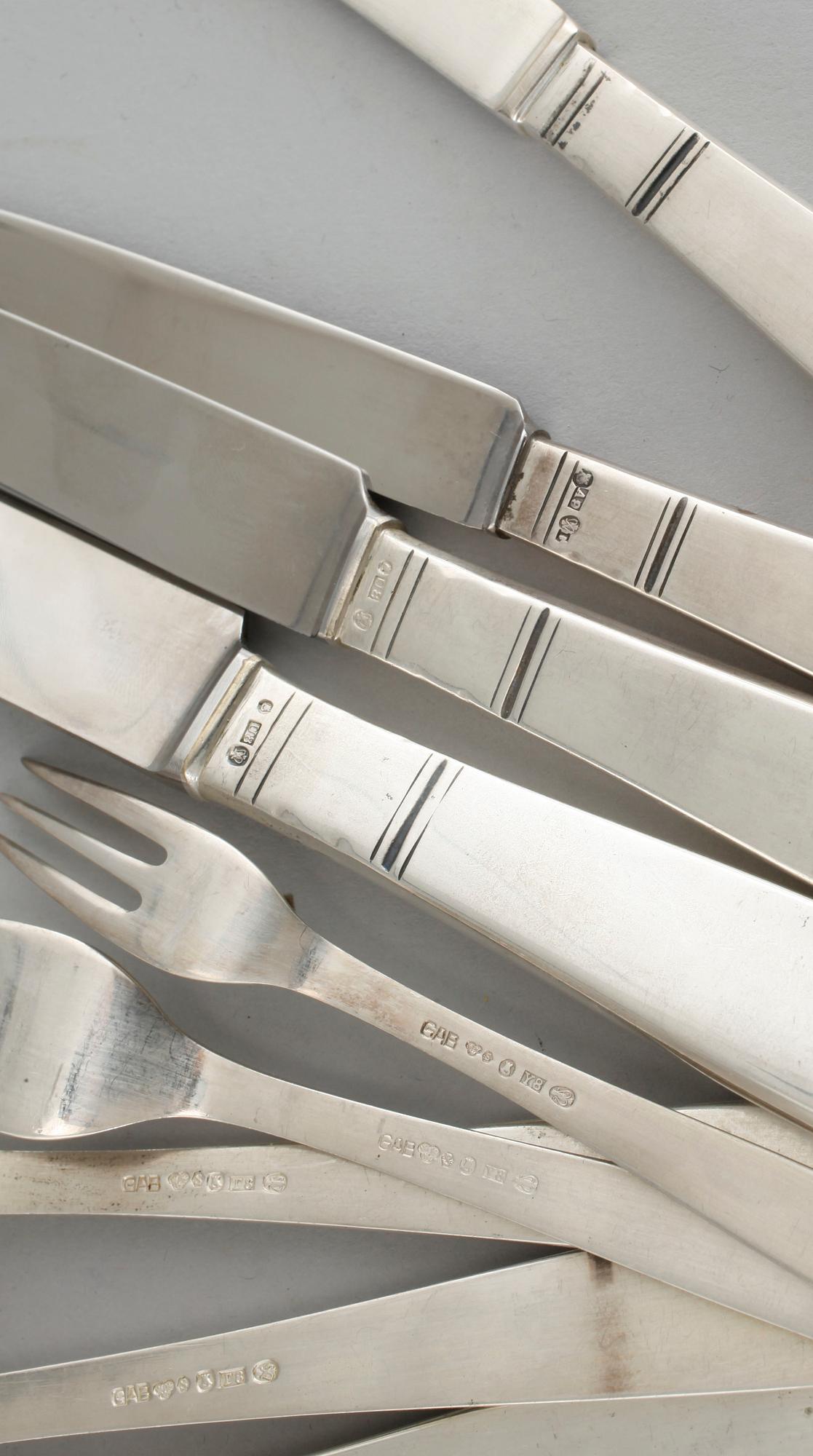 Silver and steel cutlery set, "Rosenholm", 122 pieces designed by JACOB ÄNGMAN, manufactured by GAB, weight 4360 g.