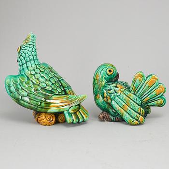 GUNNAR NYLUND, two ceramic sculptures of birds, Rörstrand, Sweden, mid 20th century.