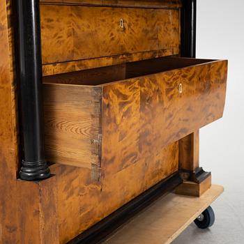 Chiffonier, Karl Johan, first half of the 19th century.