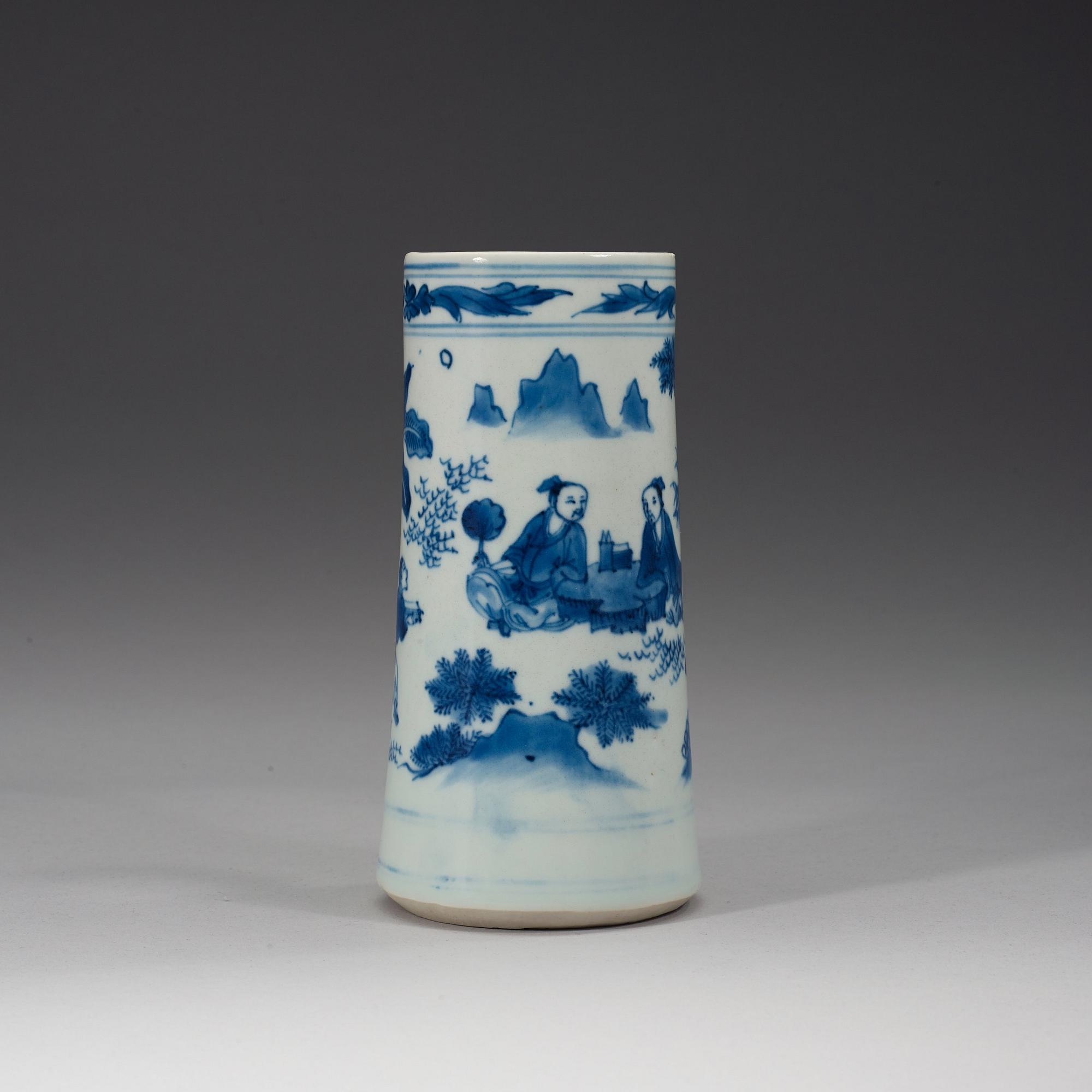 A blue and white Transitional tankard, 17th century.