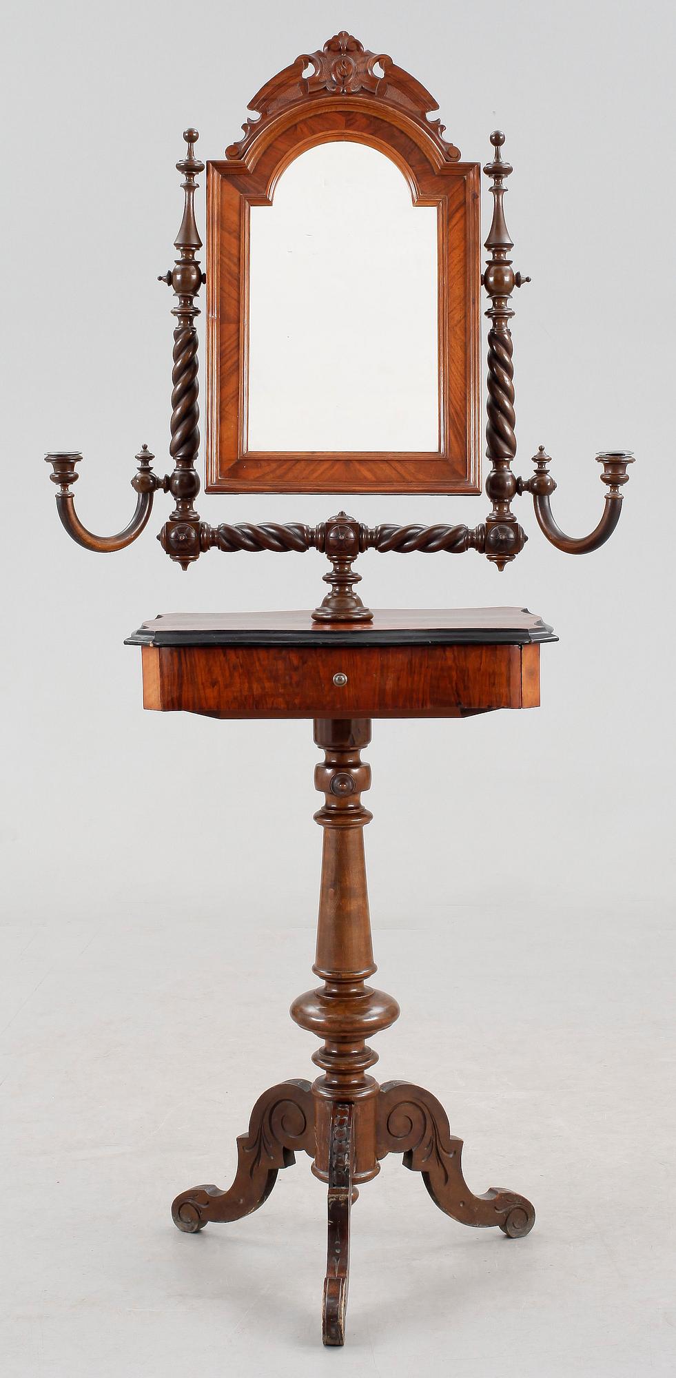 RAKSPEGEL, nyrokoko, 1800-talets andra hälft.