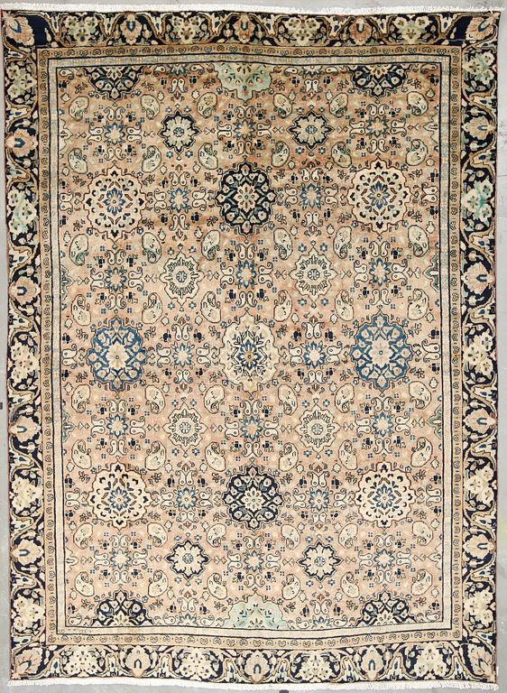 MATTA, semiantik Mahal, ca 362X266 cm.