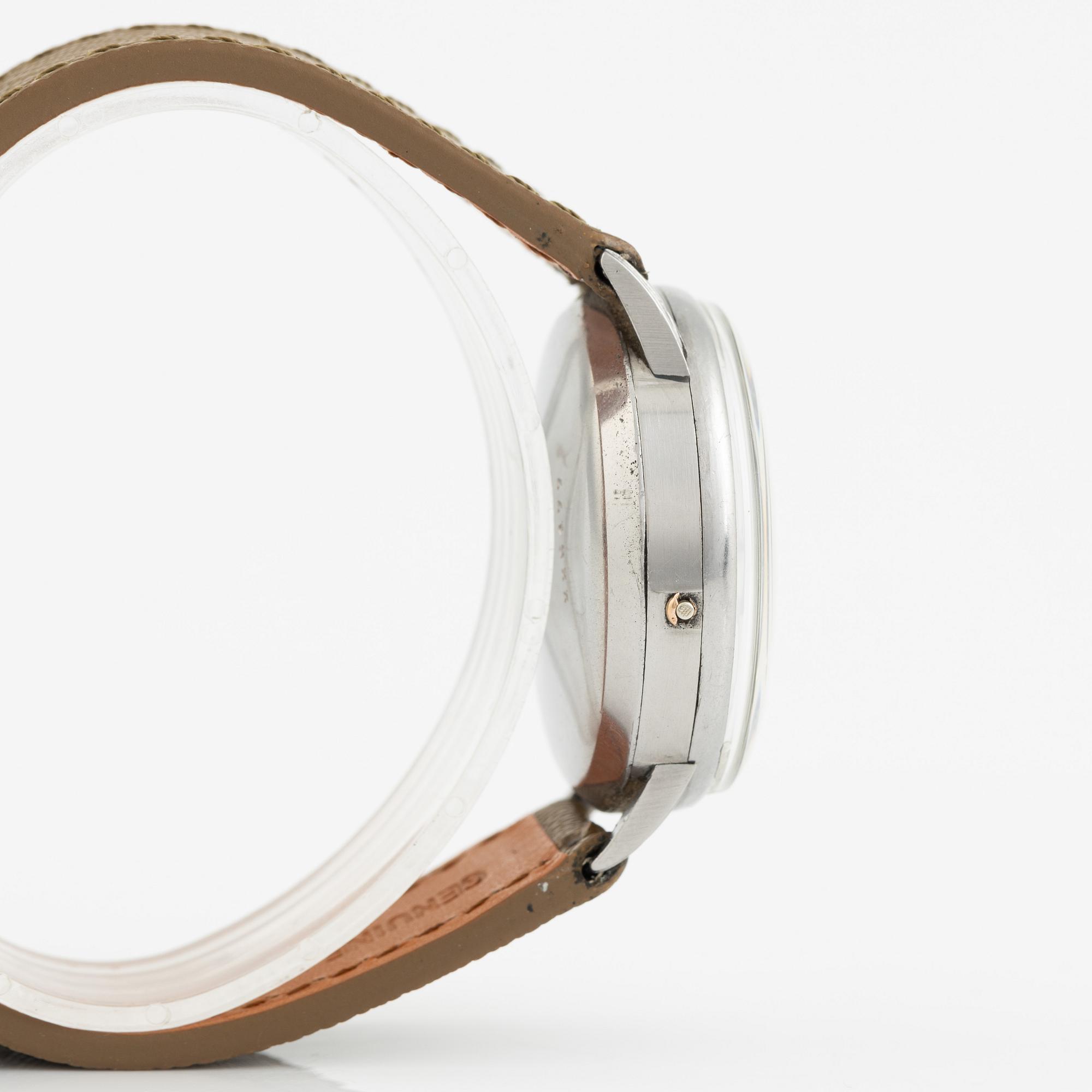 Angelus, Chronodato, "Base 100", chronograph, ca 1945.