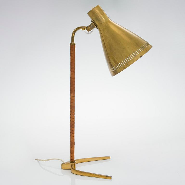 Paavo Tynell, bordslampa, modell 9224, Idman 1900-talets mitt.