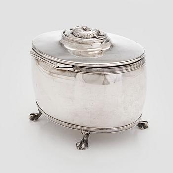 Gustaf Folcker, A silver sugar box, Stockholm 1818.